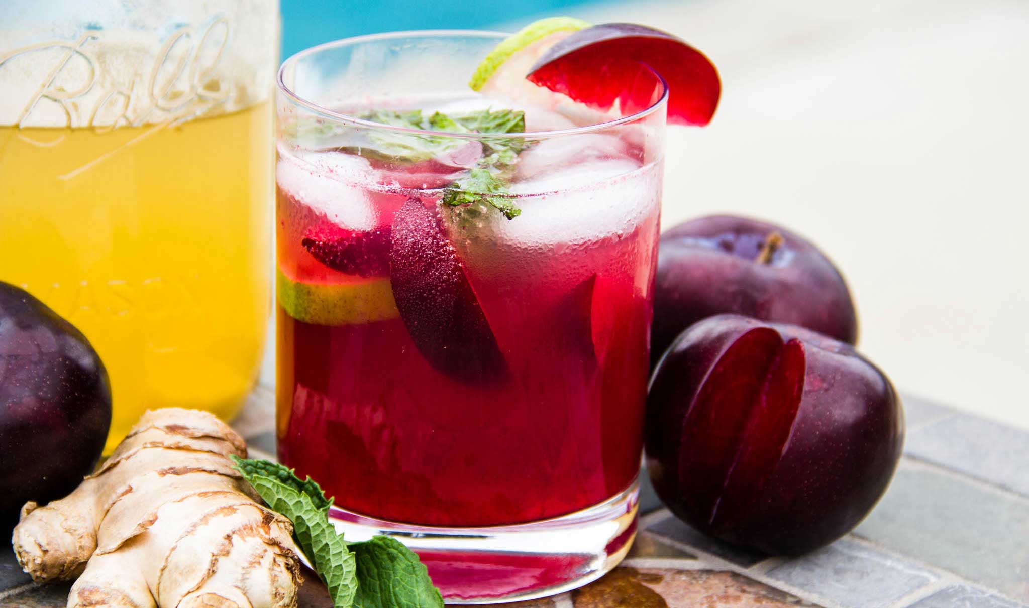 Black Splendor Ginger Mojito